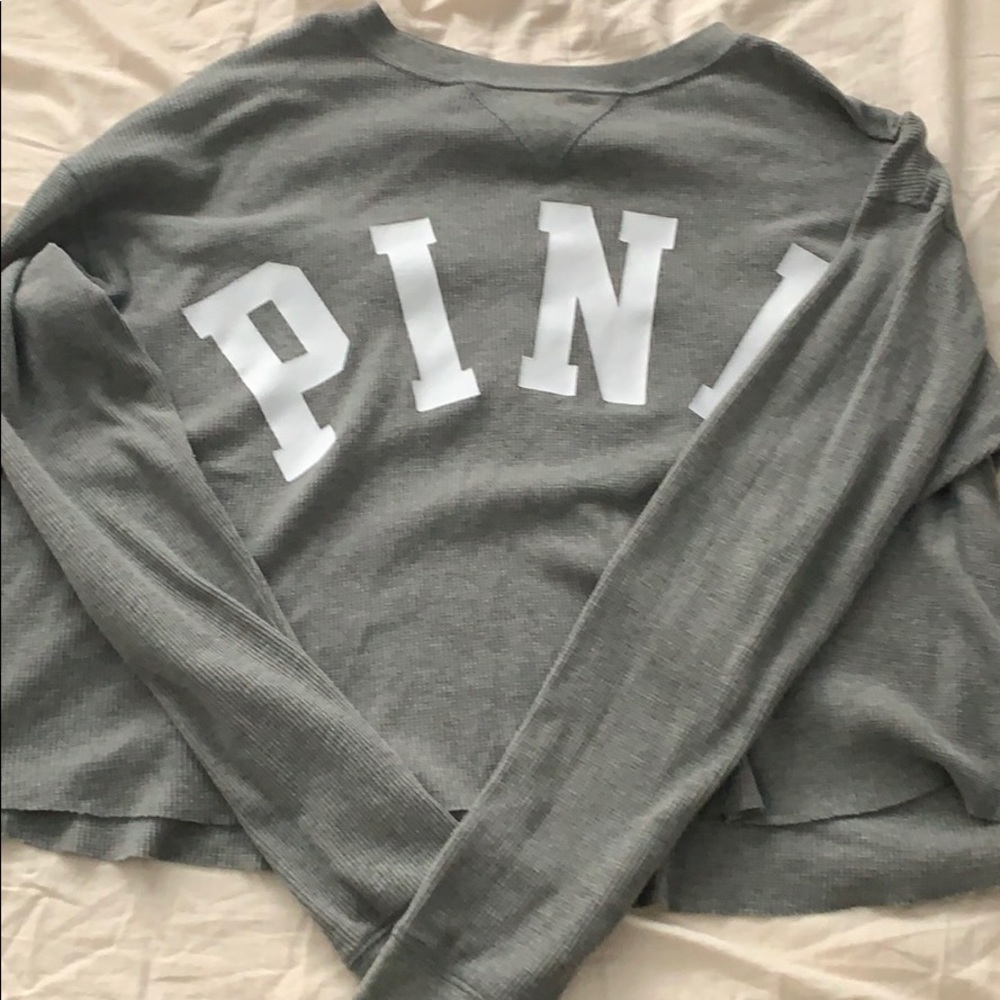 VICTORIAS SECRET PINK LONG SLEEVE COMFY CROP TOP